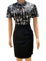 Casual knee length short sleeved dress
