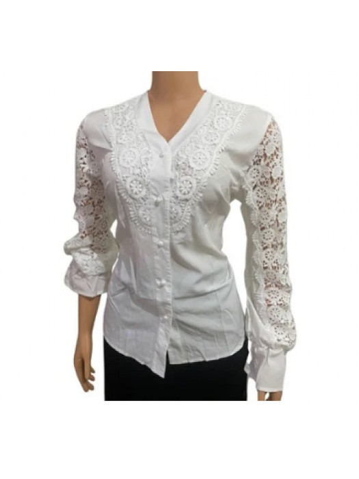 White hollow lace long sleeved shirt
